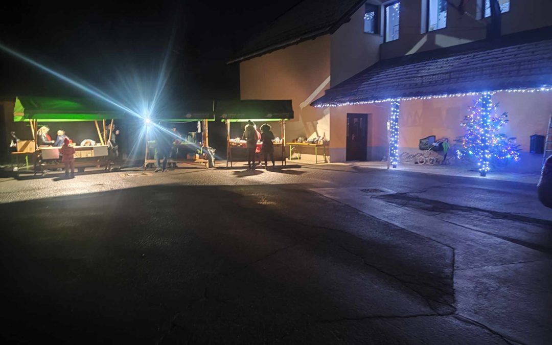 VESELO MIKLAVŽEVANJE V LAZAH